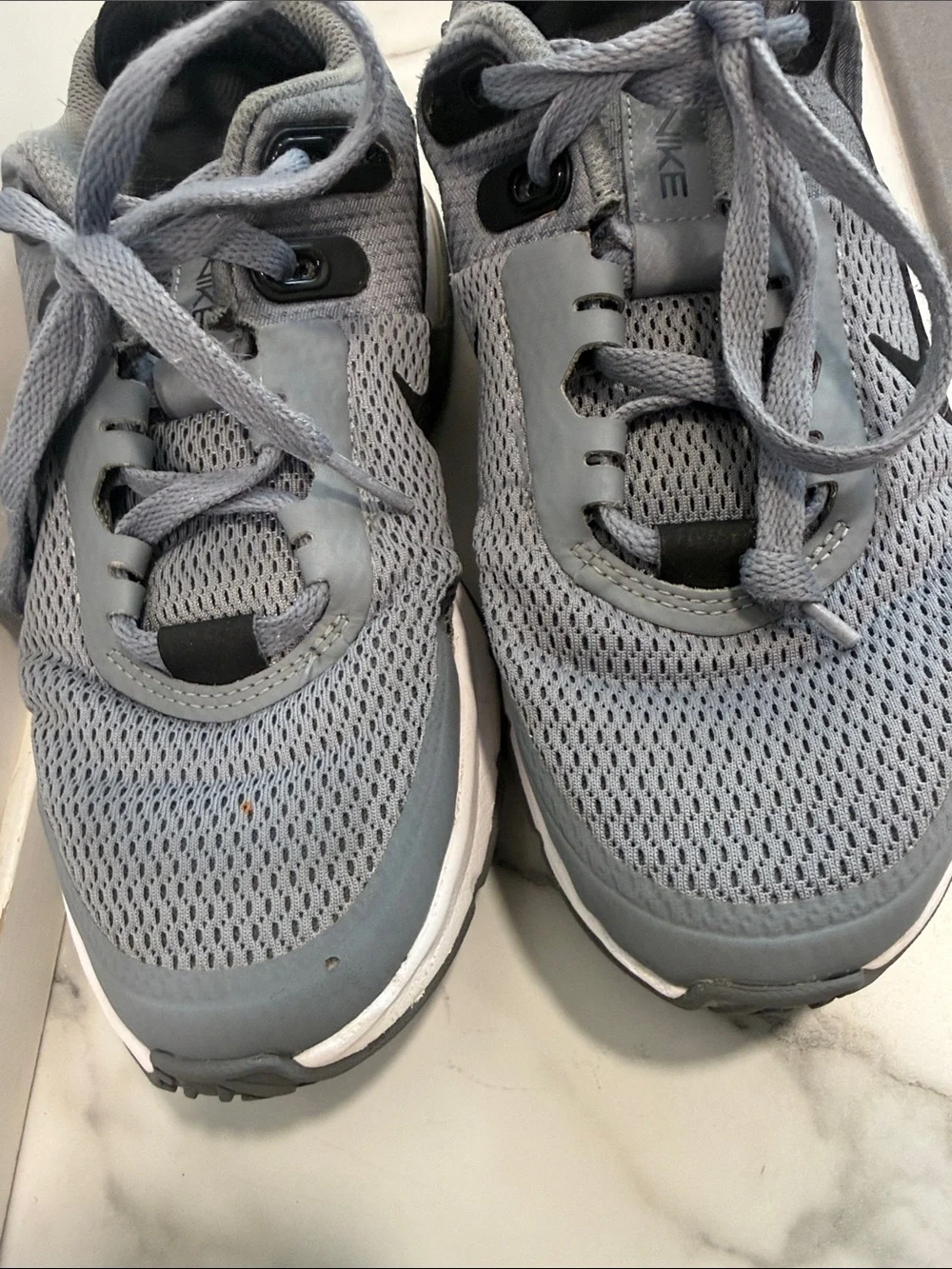 Nike Air Max Alpha Trainer 4 Grey Kid’s Size 7